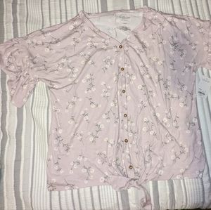 A Glow Maternity Nursing Top